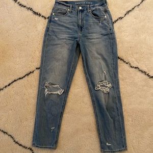 American eagle mom jeans